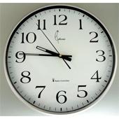[107432] WANDKLOK RADIO CONTROL ZILVER 0 36